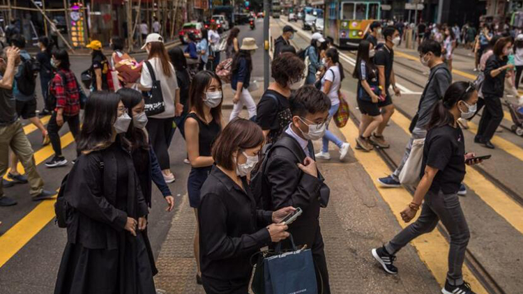 【商報時評】勞資同坐一條船 取消對沖利長遠