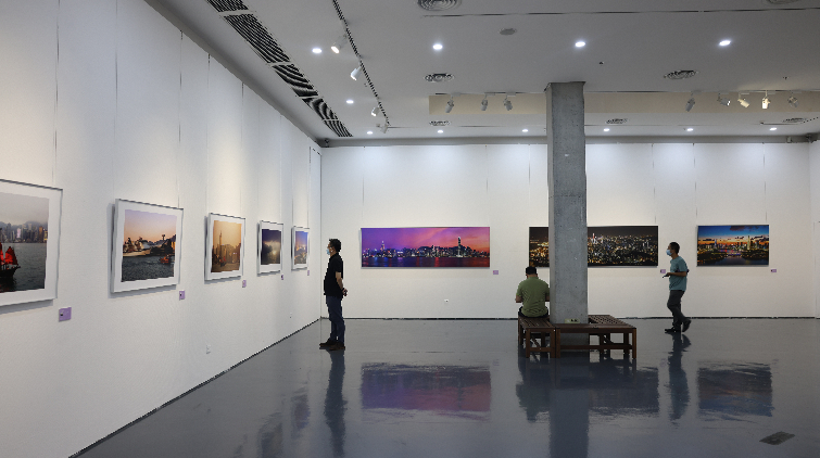 【深港雙城記】有片 |「雙城同像」慶祝香港回歸25周年攝影展在羅湖展出