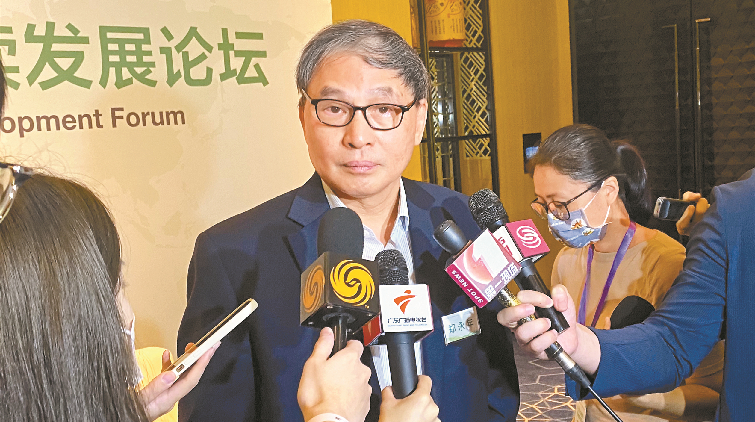 鄭永年談大灣區規則對接 借港優勢促標準國際化