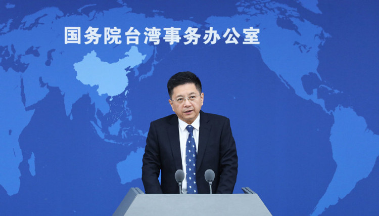 國台辦：大陸方面十分關心連戰先生的身體健康