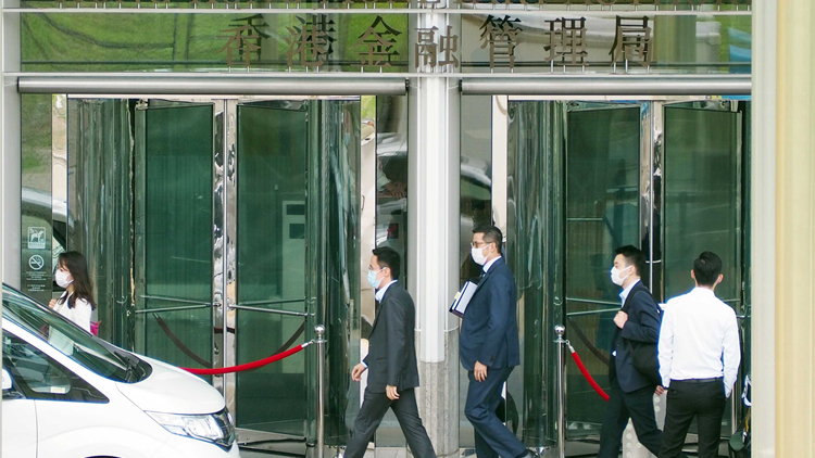 金管局昨接148億元沽盤