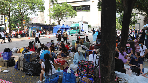 政府延長外傭合約彈性安排 今年9月或之前完約可留至明年3月