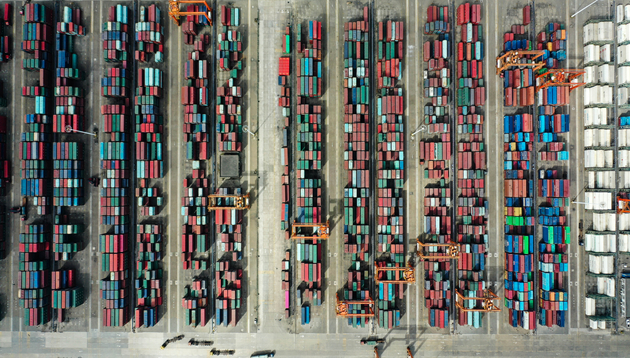 內地對港全面實現貨貿自由化 兩地貿易額25年增6.1倍