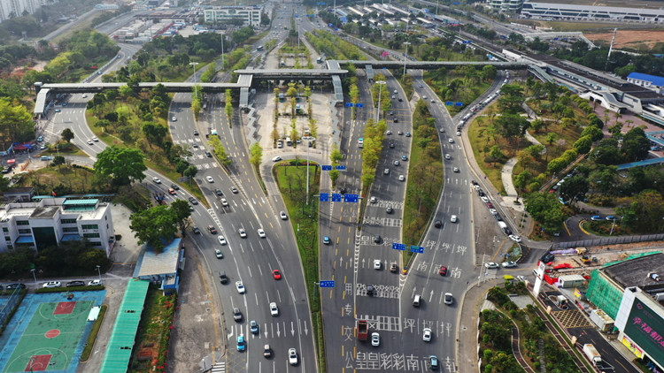 深圳市解除全部暴雨預警和雷雨大風黃色預警