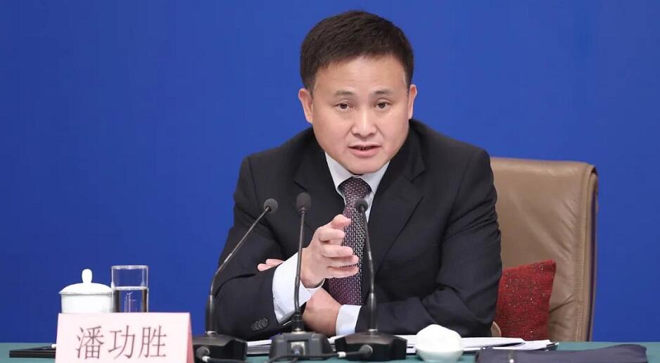 潘功勝：人民幣港元啟動常備互換