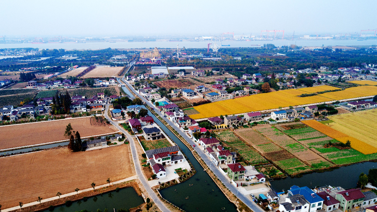 鎮江十年人均收入增長近1倍