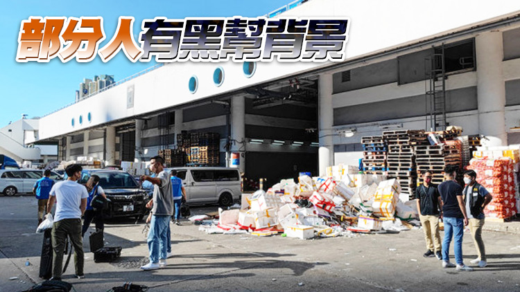 警方長沙灣副食品批發市場打擊黑工 拘捕26人