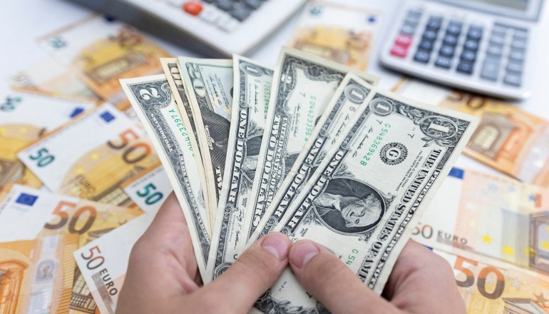 【港股密碼】美國附庸國貨幣不忍卒睹