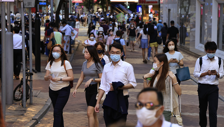 【商報圖說】青壯年港人內地定居多