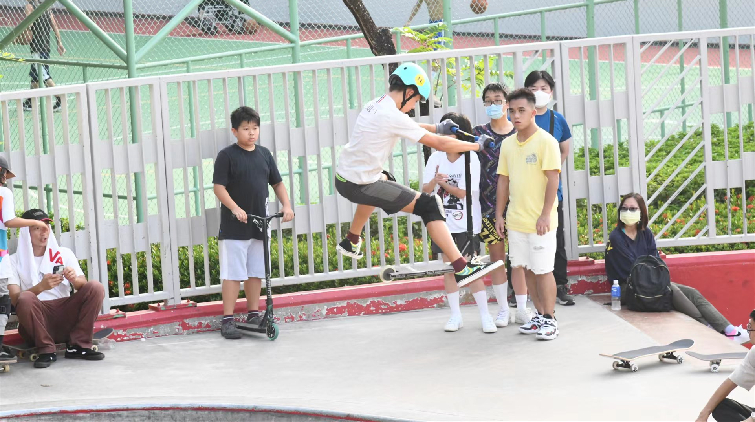 圖集 | 滑板運動成奧運項目 荔枝角滑板練習場吸引青少年練習