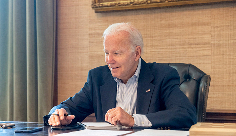 拜登狀況持續好轉 密接者無人染疫