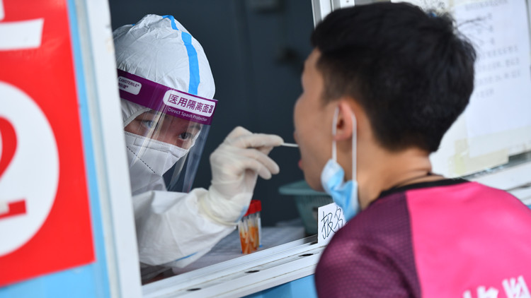 核酸小屋登場 採樣有了「涼房」