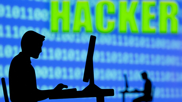 【港事講場】檢視過時法例 保障網絡安全