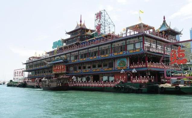 海南海事局：珍寶海鮮舫船體破損 上層建築已解體