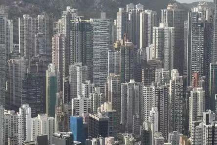 【港樓】受美國持續加息影響 7月份二手私人住宅買賣登記續緩