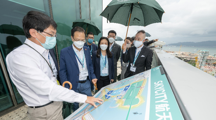 立法會小組委員會參觀機場 了解智慧機場最新措施