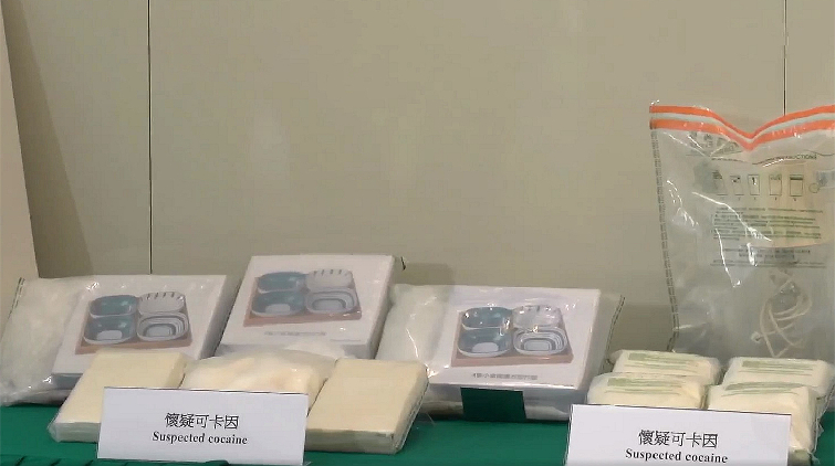 毒販設迷你工作間製作毒郵包 海關緝獲640萬元可卡因拘1人