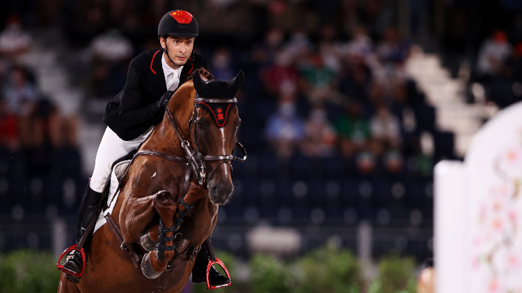 中國騎手華天在國際馬聯三星長級別比賽中奪冠