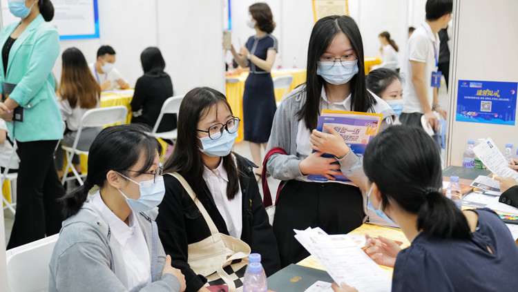 深圳今年新增就業11.29萬人 就業人口規模達1248萬