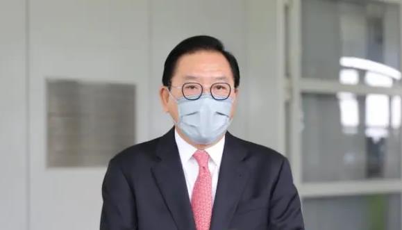 林健鋒：建議政府容許公務員可上班時間帶幼童打針