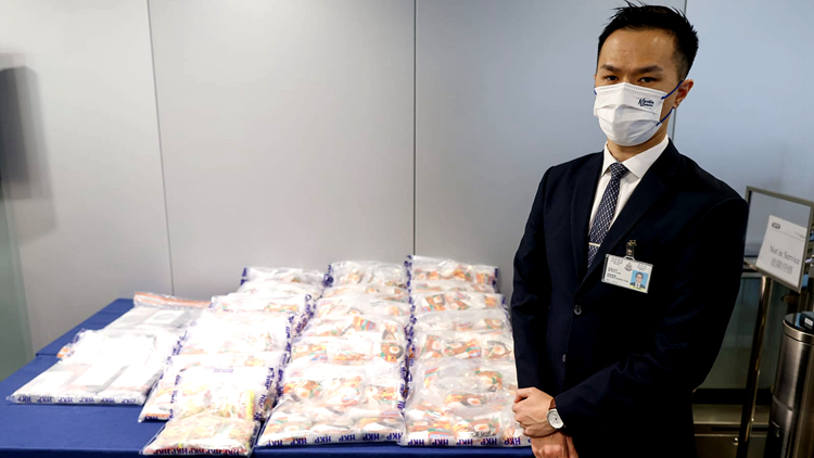 警破即食麵藏毒案 拘捕6人撿值4300萬元毒品