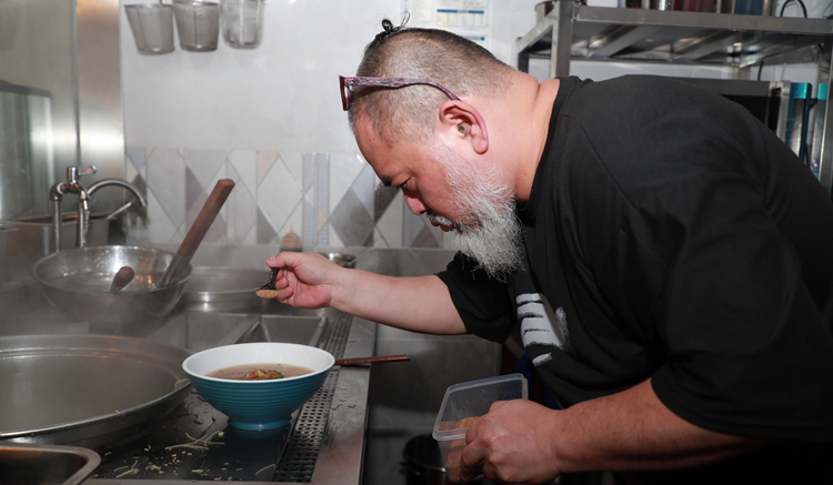 【擁抱大灣區】澳門「美食教主」葉聖欣：融入大灣區從舌尖開始