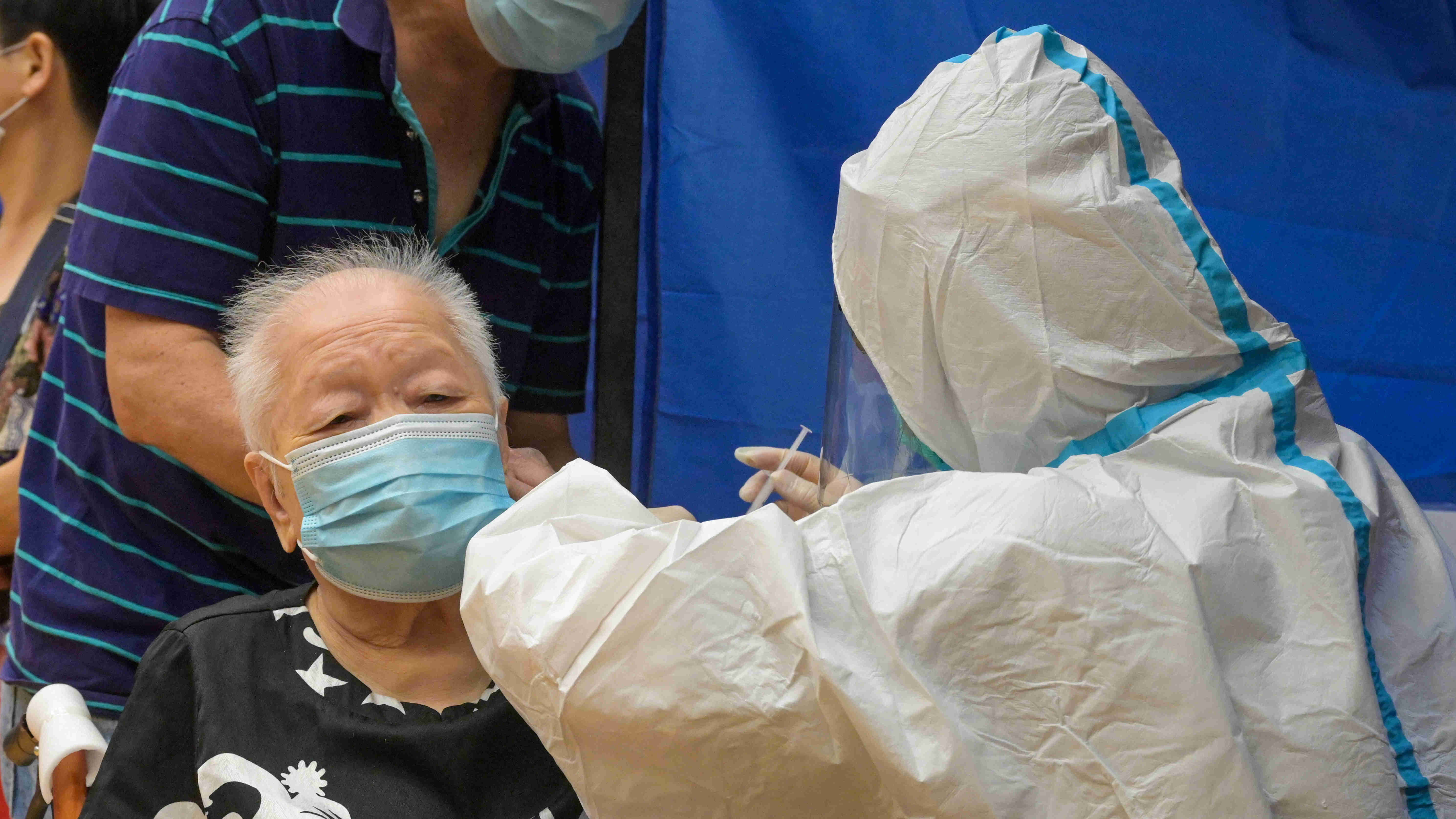 【港事講場】防疫宜精準 勿走回頭路