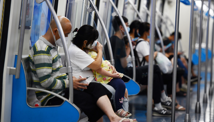 內地8月31日新增本土確診病例307例、本土無症狀感染者1596例