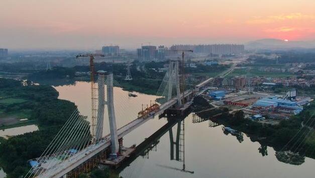 有片 | 廣汕高鐵最後一座大橋合龍 即將全線鋪軌