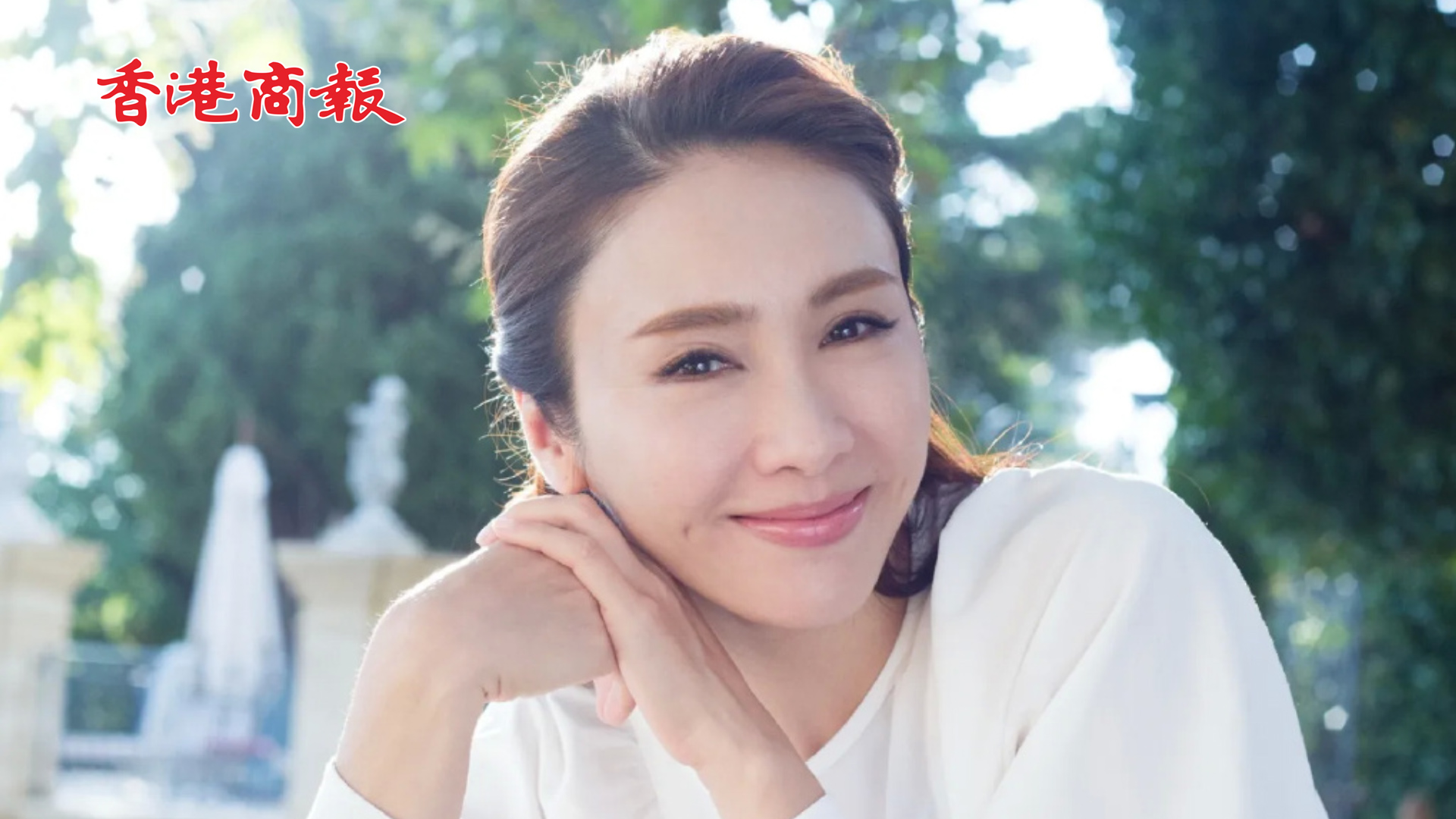 有片丨50歲黎姿晒近況 坐輪椅行動不便仍堅持工作 自曝半月板和韌带撕裂