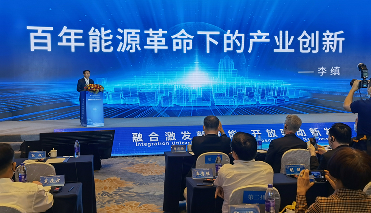 李縝: 「從無到有」到「全球共享」