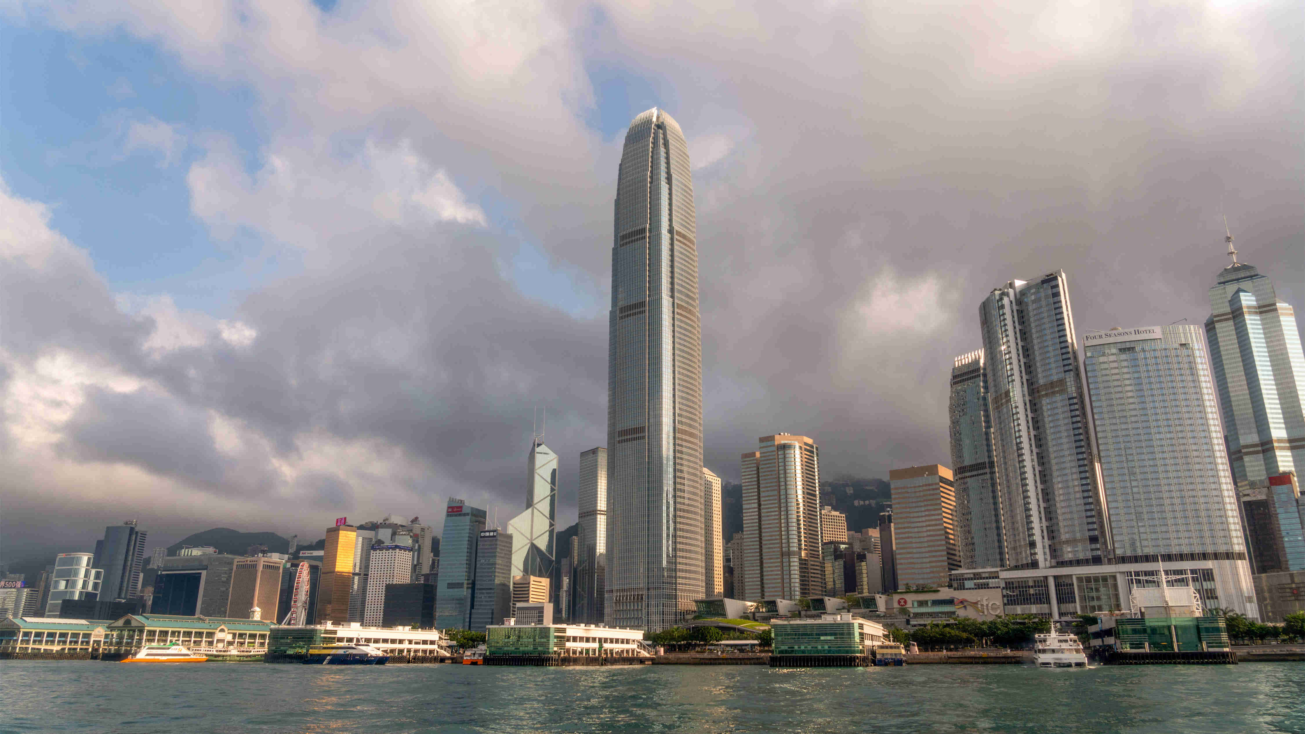 【建評】團結拓新局 開放建繁榮