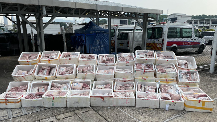 海關偵破快艇走私案 檢獲市值約400萬元和牛牛肉