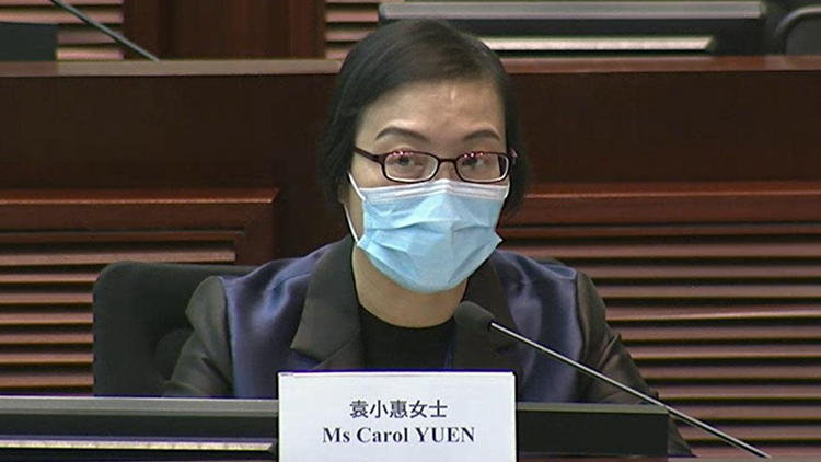 外傭核酸檢測初陽 海事處處長袁小惠正進行家居檢疫