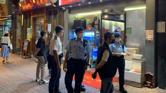 警旺角聯合反罪惡 拘2人及票控10人