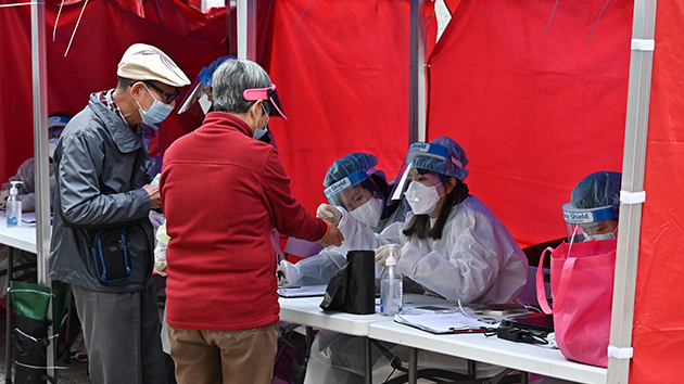 政府抽查大埔廣場宜興閣 4人違強檢當中2人被罰萬元