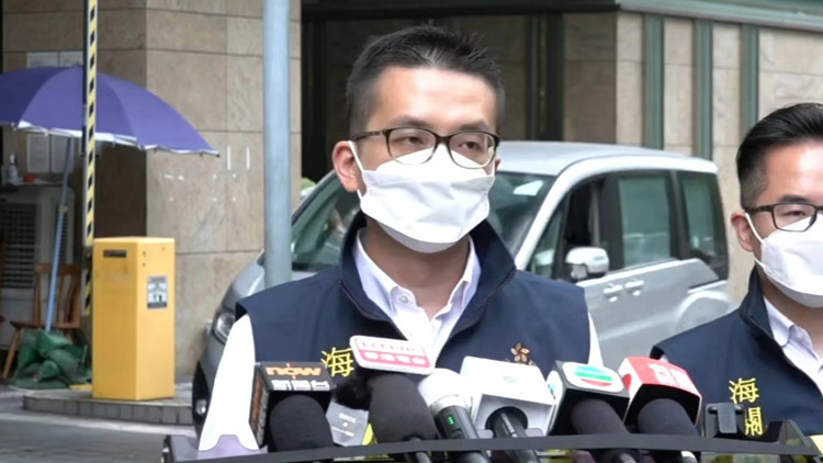 走私六合彩彩票 海關拘捕一對夫婦