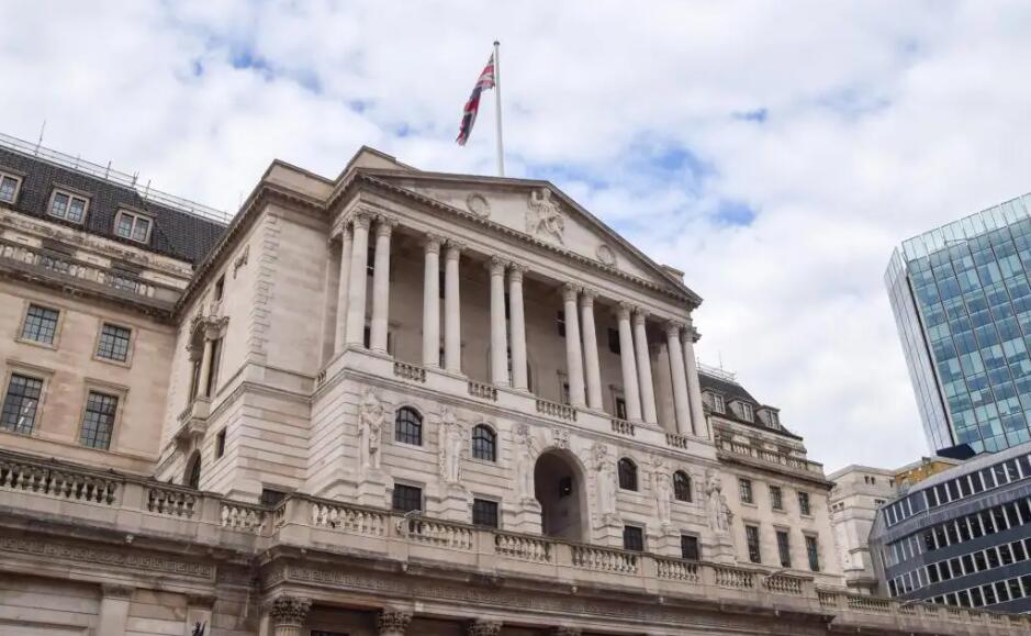 英央行斥650億買債 因退休基金瀕臨崩潰 或重現雷曼時刻