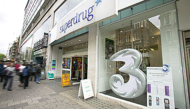 長江和記：正與Vodafone洽談合併英國業務 合併後持股49%