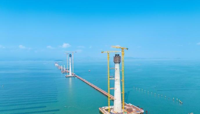 大灣區工程黃茅海大橋中西塔進度均過半 預計2023年中實現兩座主塔封頂