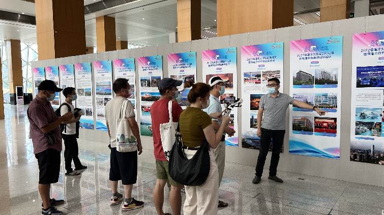 有片 | 閱讀與觀展充實長假 深圳圖書館國慶火熱開放