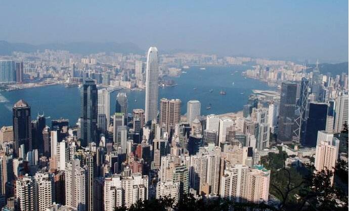 【港樓】十大藍籌屋苑成交回落 半新盤現蝕讓