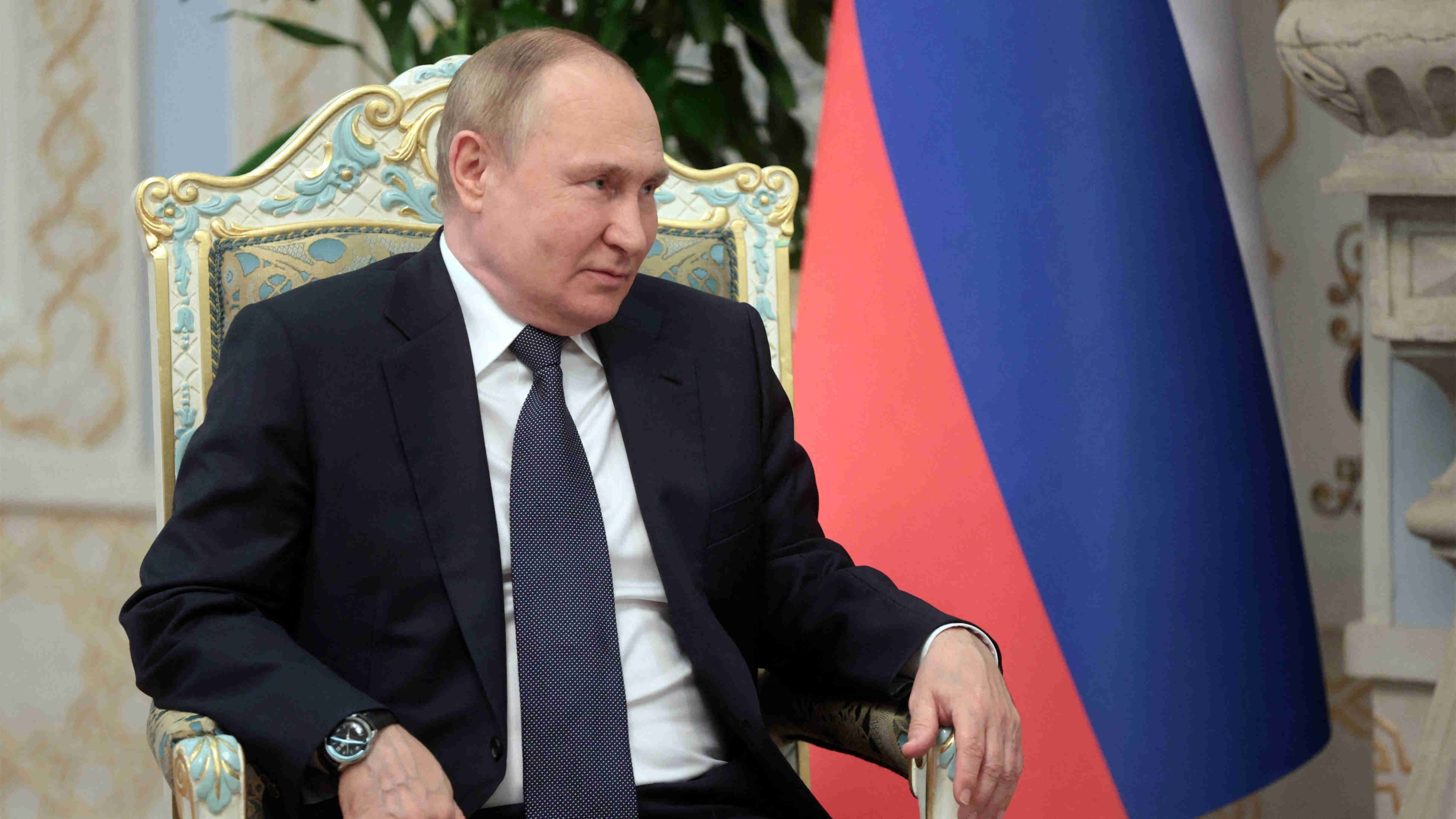 普京：克里米亞大橋爆炸是烏方策劃的「恐怖襲擊」