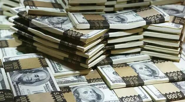 美國30年期固定抵押貸款利率升至6.92%