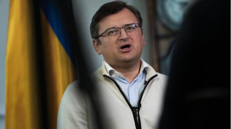 烏外長遭俄博主「整蠱」親口認烏軍在俄控地區策劃多宗爆炸