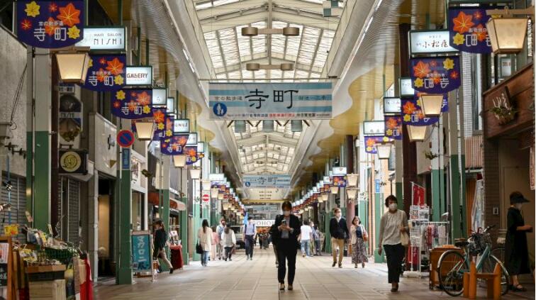 Yen再創32年新低 兌港元低見5.24算 日央行或隨時出手干預