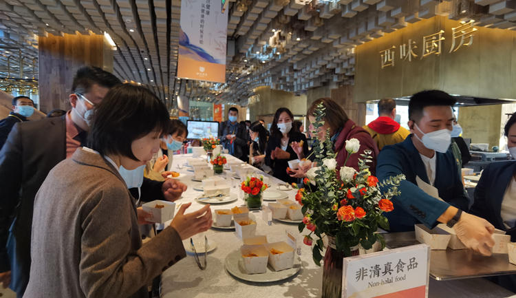 百年老號秀時尚新姿 同仁堂知嘛樹健康服務新標桿