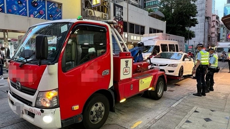 旺角交通日警發逾千張告票 拖走3車
