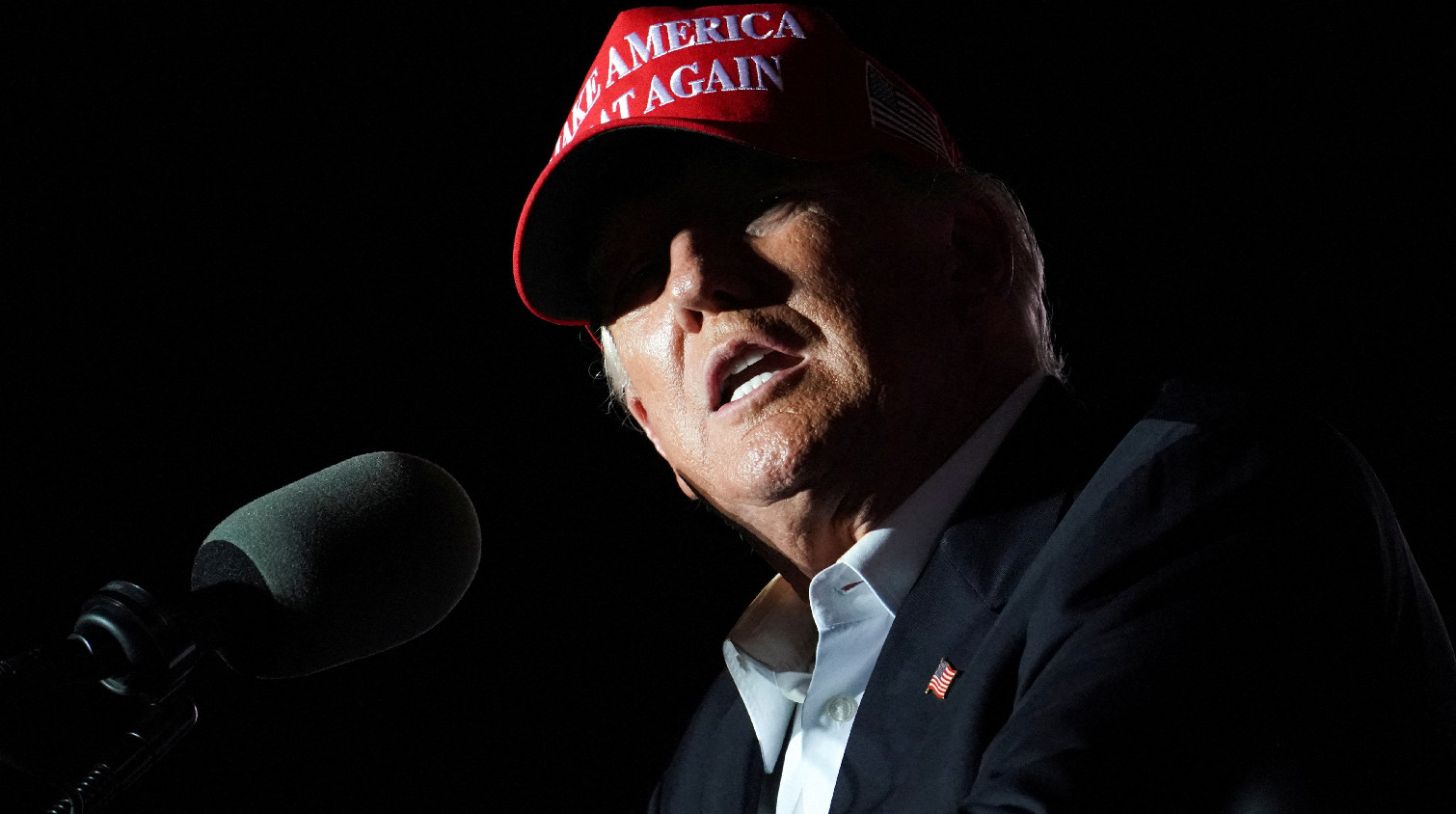 特朗普：為了美國 2024年可能不得不再次參選