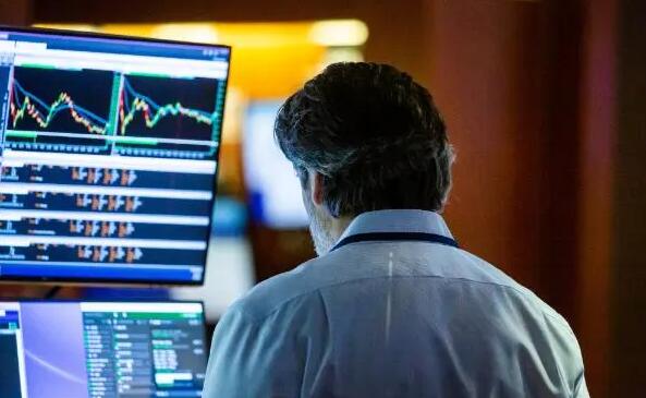 美股三大指數全線收綠 大型科技股跌勢明顯